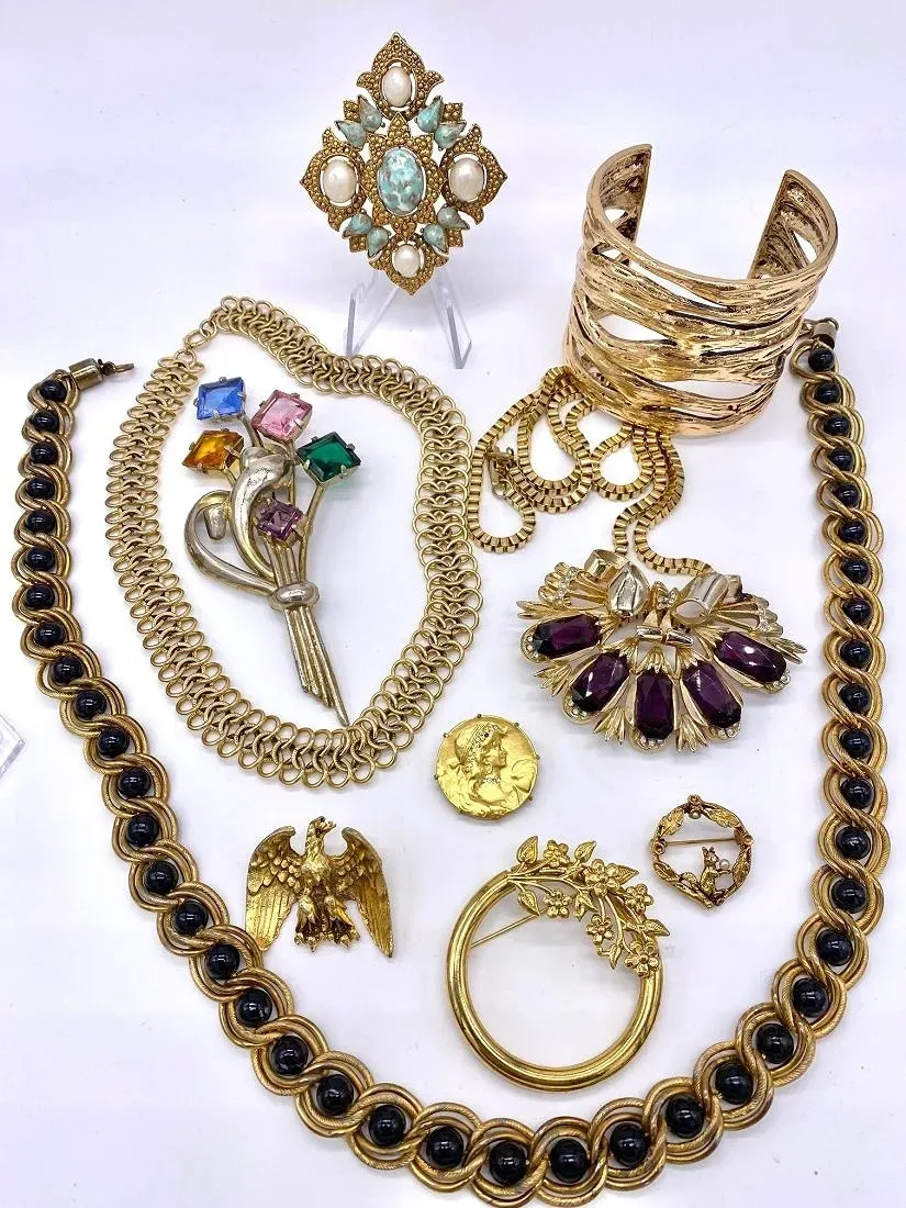 costume jewelry